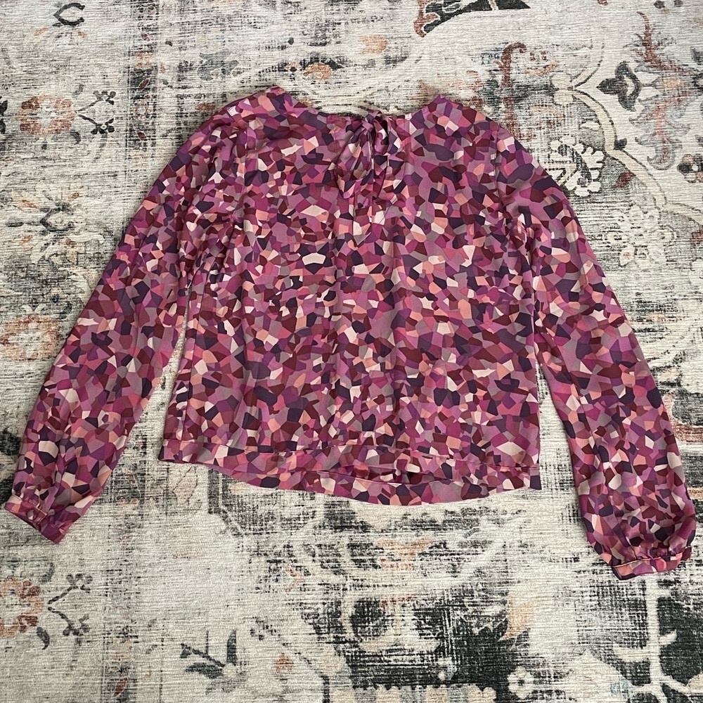 CAbi pink crystal gem top